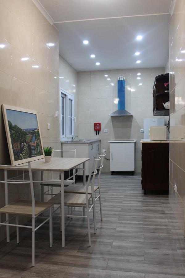 Vitorino De Nemesio Guesthouse Ponta Delgada Buitenkant foto