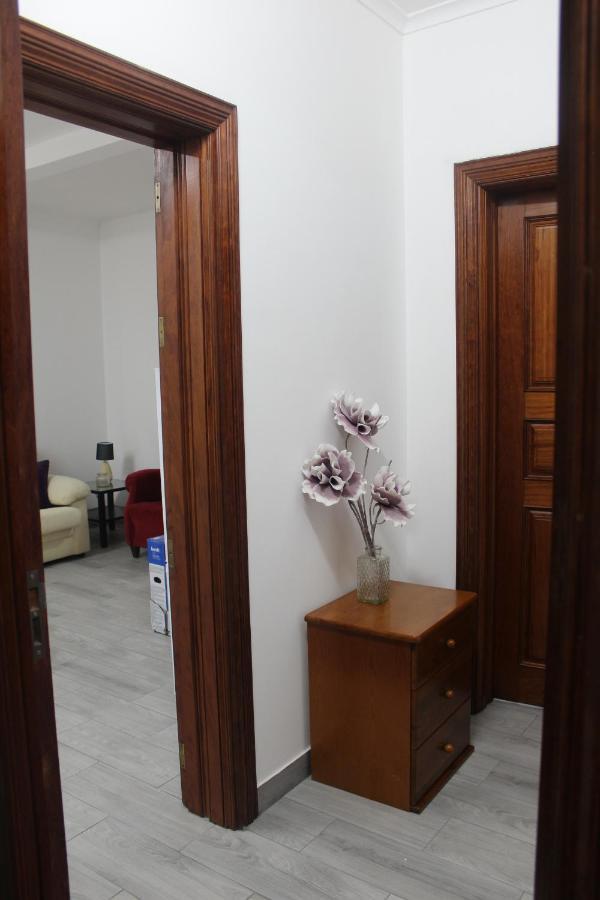 Vitorino De Nemesio Guesthouse Ponta Delgada Buitenkant foto